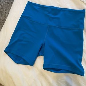 Lululemon Wunder-train high rise short